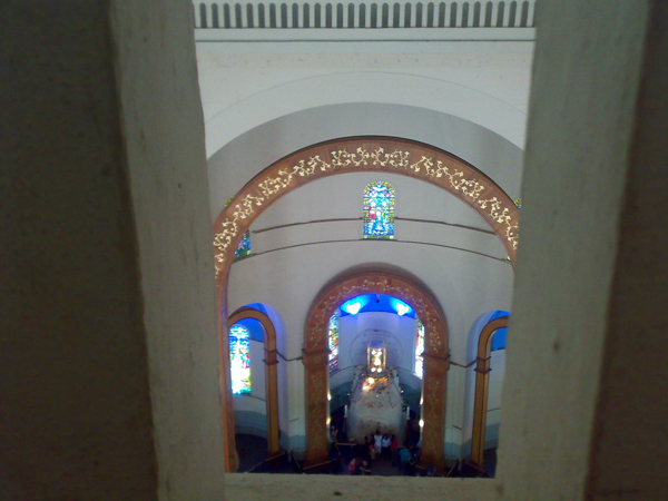 IMÁGENES DEL SANTUARIO DE LA VIRGEN DE CAACUPÉ (FOTOGRAFÍAS DEL PORTALGUARANI.COM)